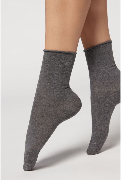 Chaussettes Courtes À Bords Francs En Coton Gris Foncé